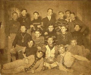 Memphis High School football team, 1908. George Whitworth Collection, historic-memphis.com