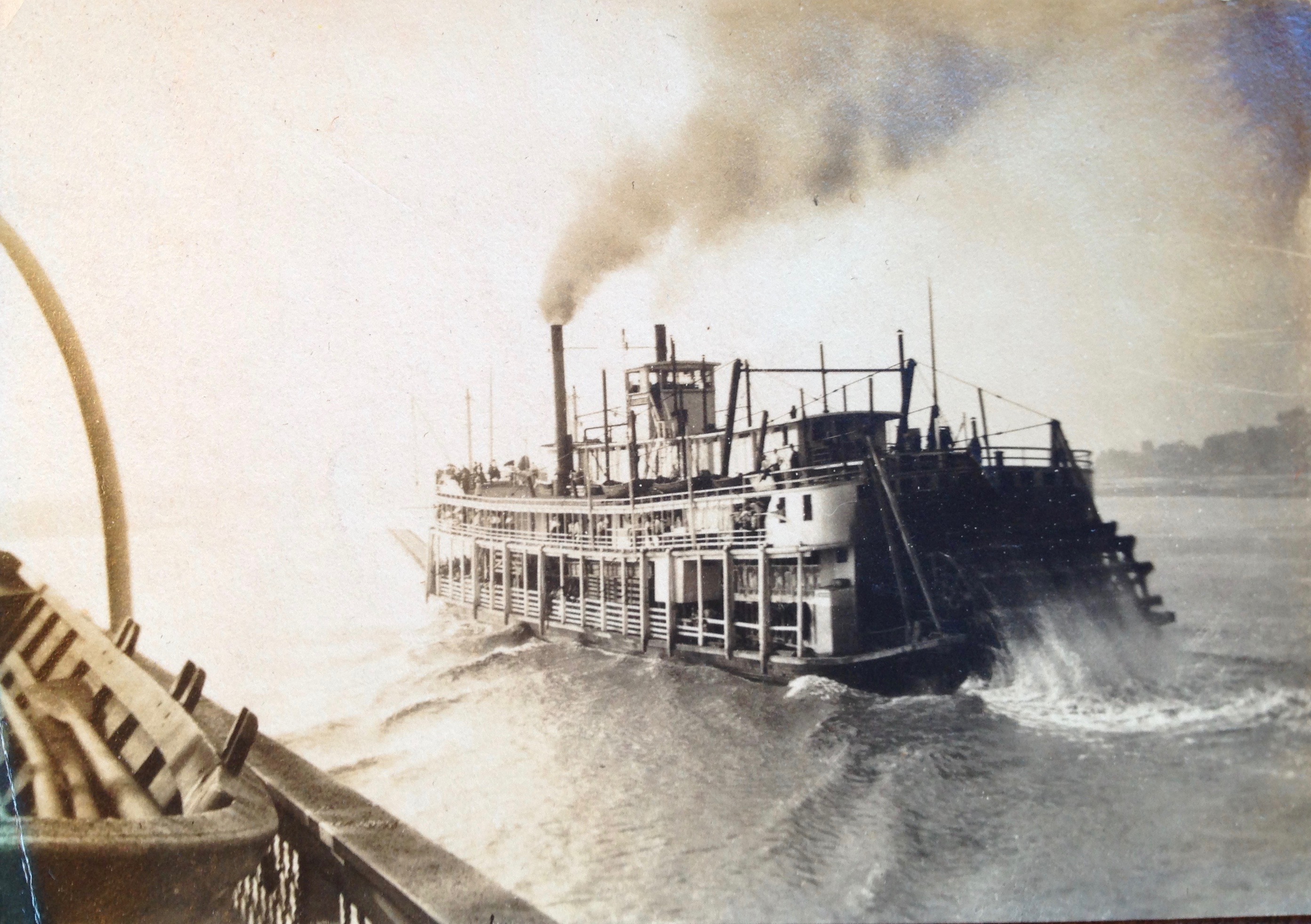 memphis riverboat death